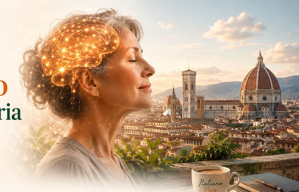 Mulher sorrindo com vista para Florença, representando os benefícios cognitivos de aprender italiano
